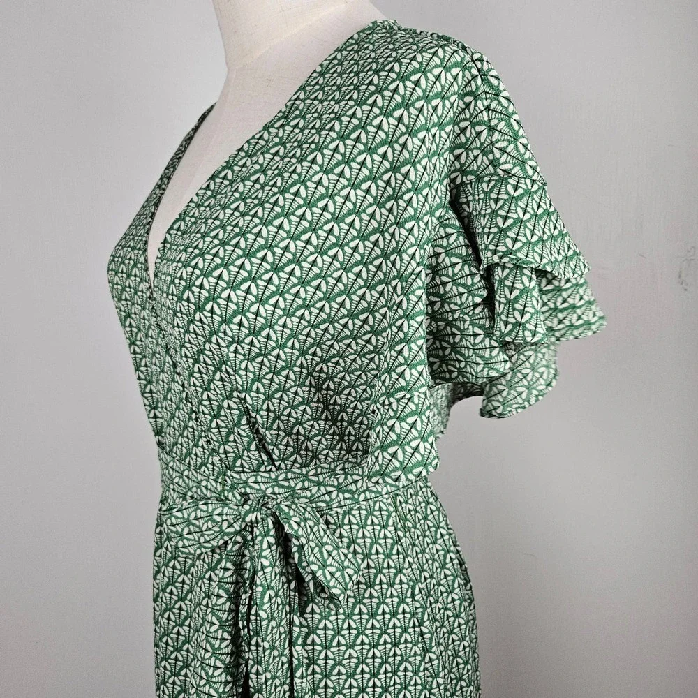 Max Studio Ruffle Trim Wrap Midi Dress S Green‎ Print Crepe V-Neck
